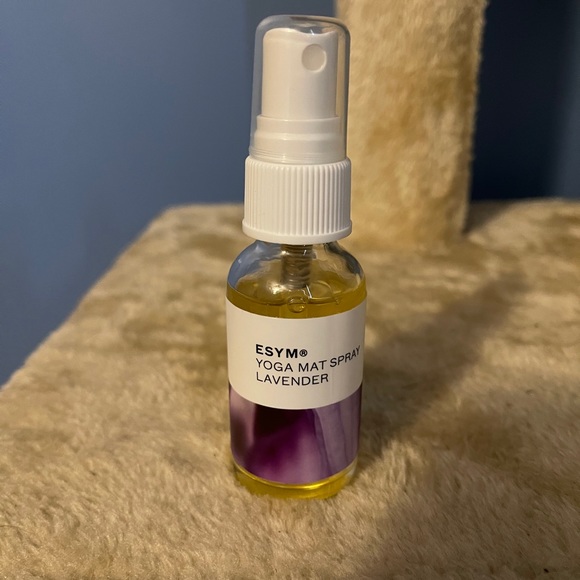 ESYM Other - EsYM Yoga Mat Spray-Lavender